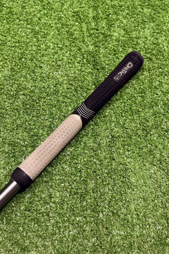 Titleist 909D2 9.5° Driver Stiff Graphite RH