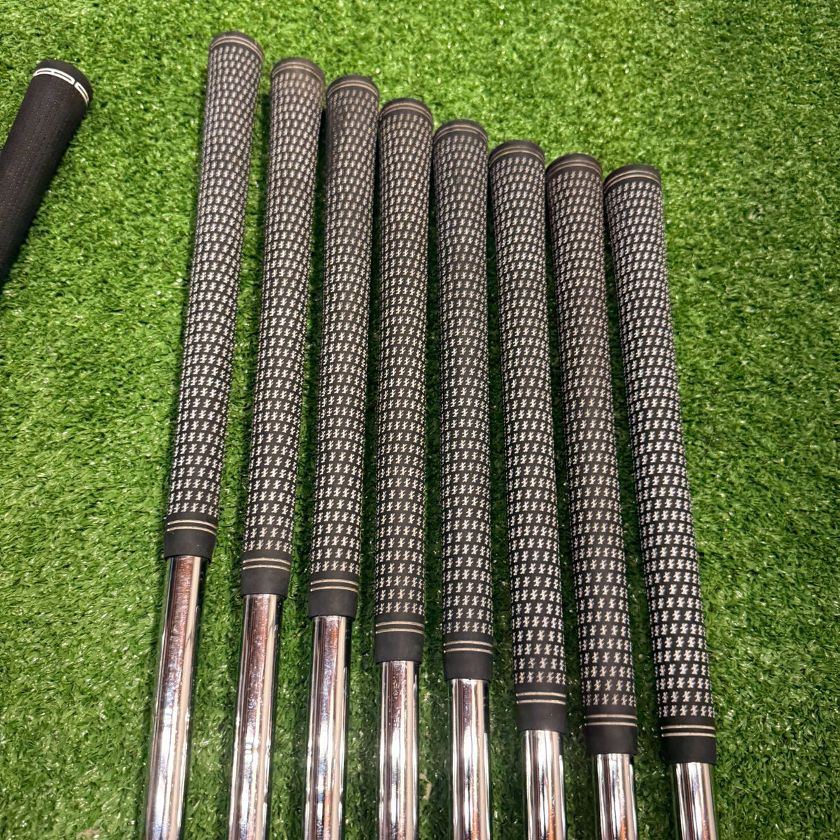 Titleist 714 AP1 4-PW, 48° W Iron Set Stiff Steel RH