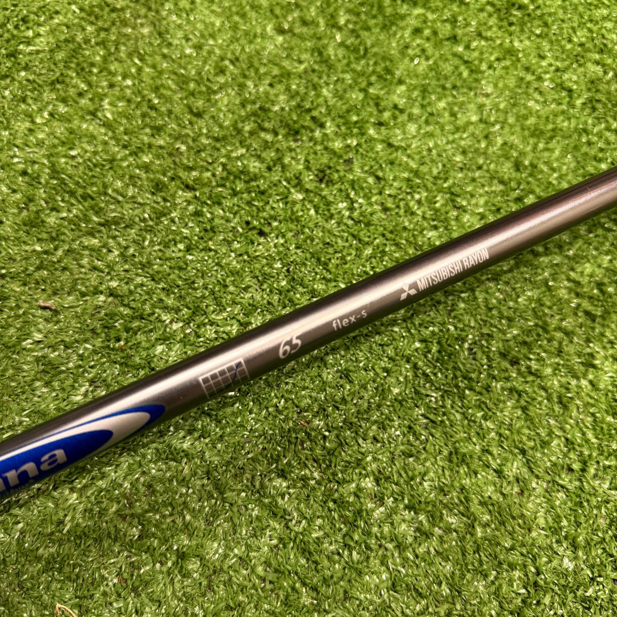 Titleist 909D2 9.5° Driver Stiff Graphite RH