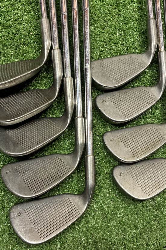 PING Eye Black Dot 2-PW Iron Set Stiff Steel RH *READ*