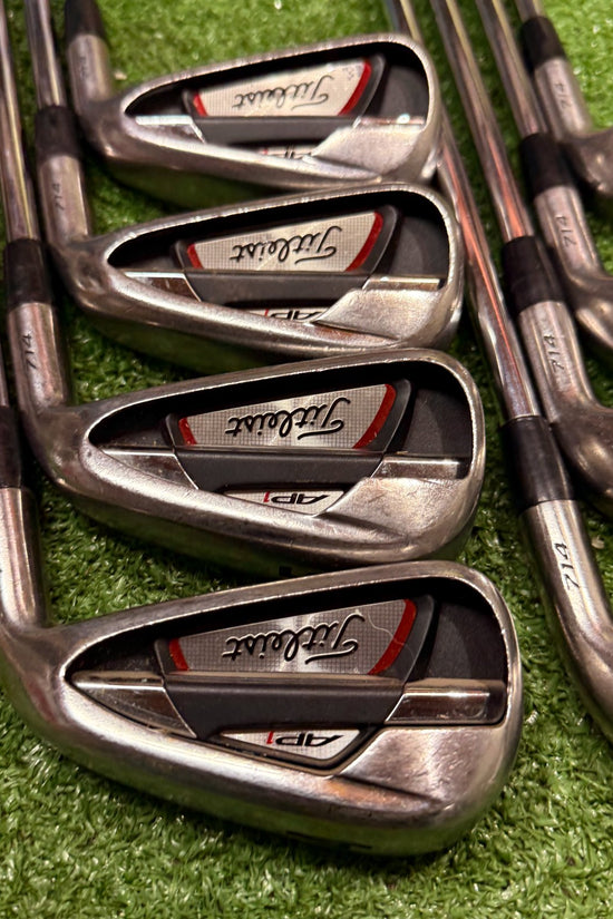 Titleist 714 AP1 4-PW, 48° W Iron Set Stiff Steel RH