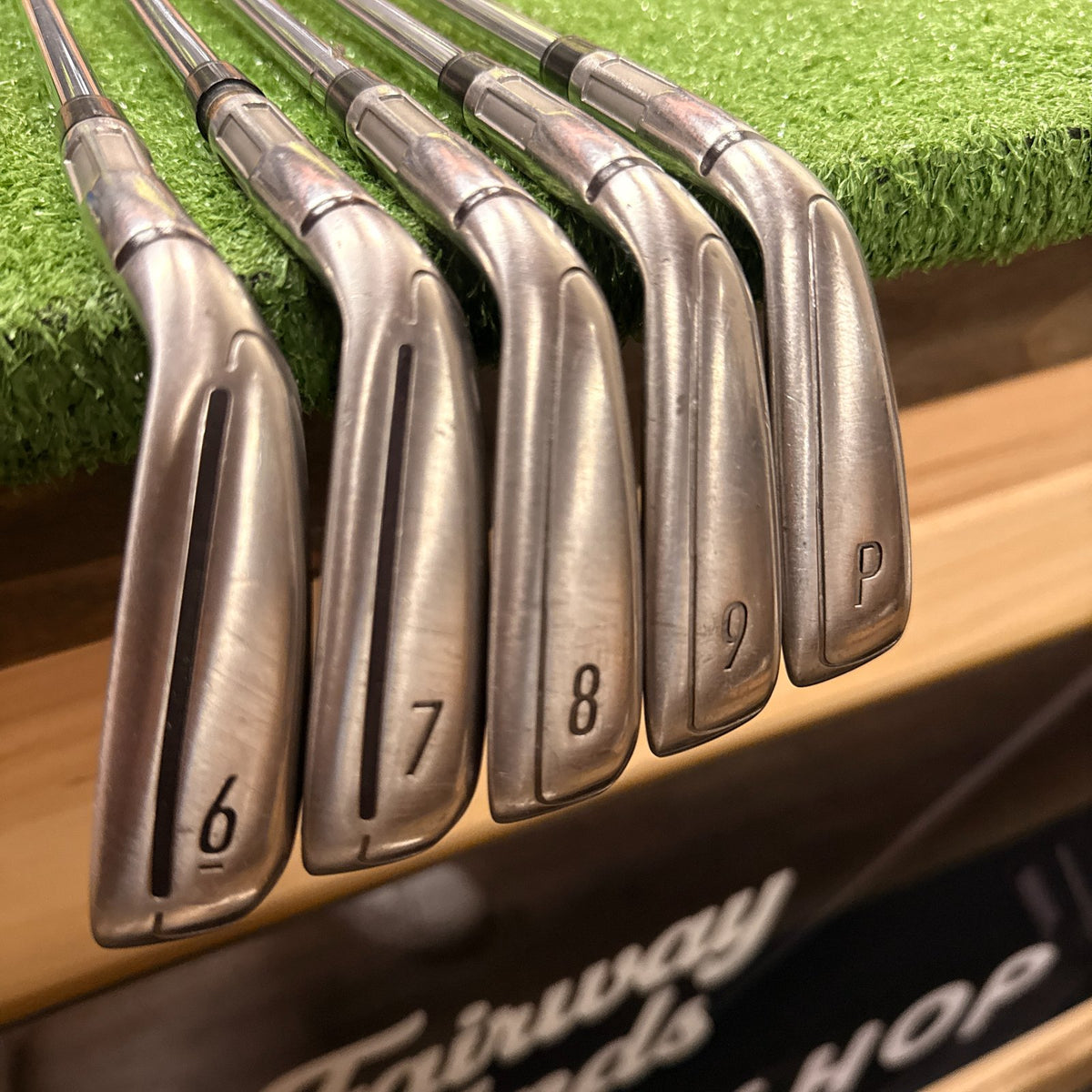 TaylorMade M6 6-PW Iron Set Regular Steel RH