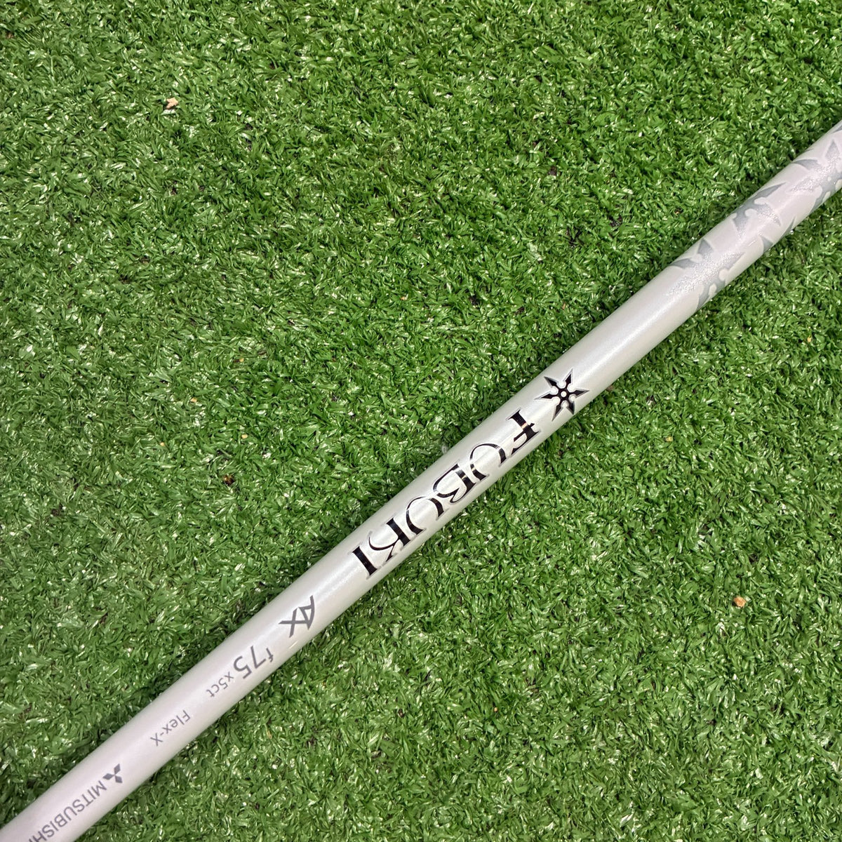 TaylorMade r7 Quad 11.5° Mini Driver X-Stiff Graphite RH 42.5"