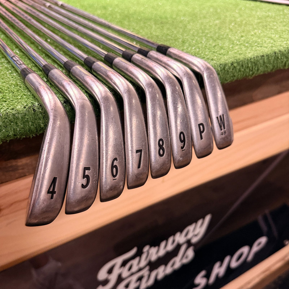 Titleist 714 AP1 4-PW, 48° W Iron Set Stiff Steel RH