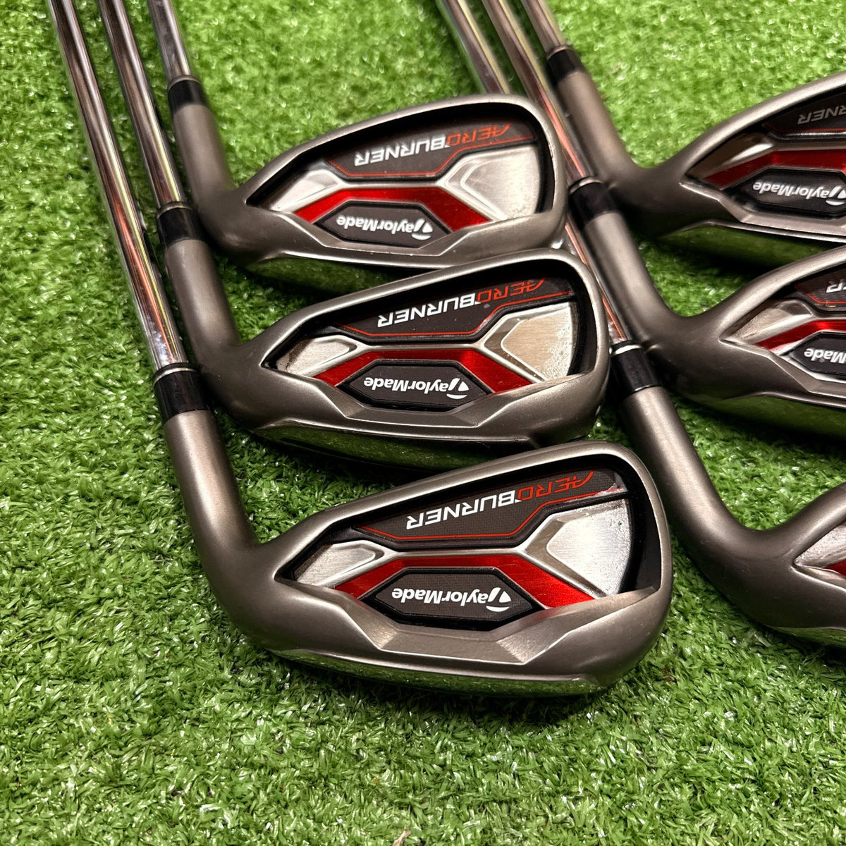TaylorMade AeroBurner 6-PW, SW Iron Set Stiff Steel RH