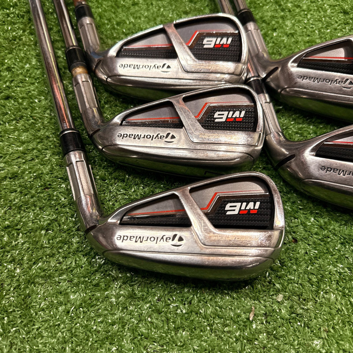 TaylorMade M6 6-PW Iron Set Regular Steel RH