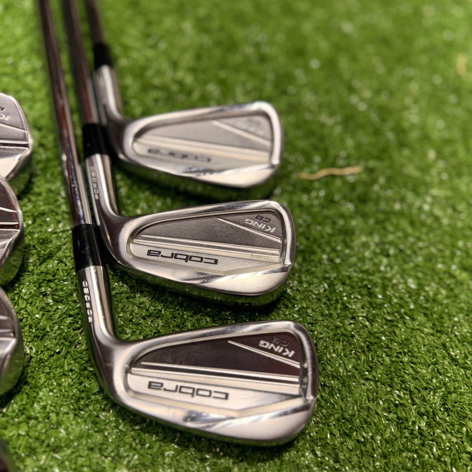 Cobra King MB-CB Combo Iron Set 4-PW Stiff Steel RH